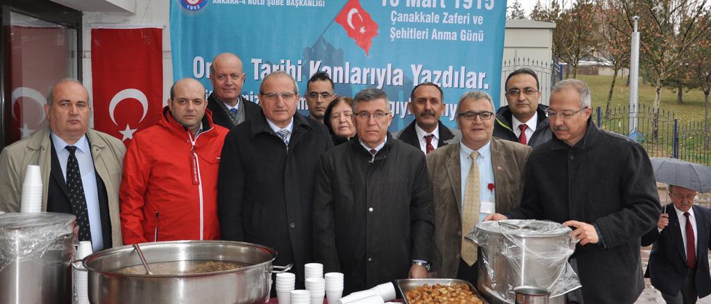 şar YAZICI, Ankara-4 Nolu Şube Başkanlığımız tarafından, 18 Mart Çanakkale Zaferi ve Şehitleri Anma Günü münasebetiyle, UDHB Bakanlığı Yemekhanesi önünde, UDHB çalışanlarına hoşaf ve kuru ekmek
