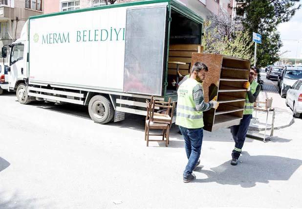 Hekim ve sağlık çalışanlarımız hasta başında işlemlerini yapabilecek, laboratuar, patoloji ve görüntüleme sonuçlarını hastanın odasından çok rahat bir şekilde takip edebileceklerdir dedi.