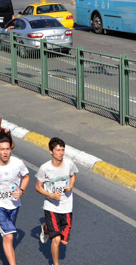 Ve koştuk... Bağımsızlık İçin İlk Adım Halk Koşusu Dolmabahçe den başlayıp Bebek Parkı nda son buldu.