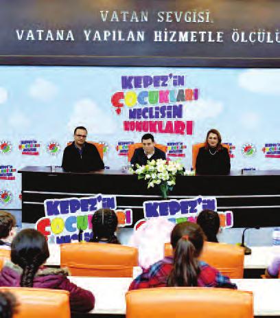 Haber Merkezi Tütüncü mecliste 700 çocuk ağırladı Kepez Belediye Başkanı Hakan Tütüncü, Kepez in Çocukları Meclisin Konukları projesi ile 2017 yılında 700 çocuğu belediye meclis salonunda konuk etti