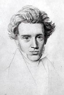 Buna karşın Kierkegaard, Hegel'in rasyonalizmini alaya alarak; Hegelci akılcılığı akademik felsefenin, hayattan