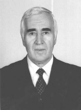130 PERSONALİA SAMƏT ƏLİZADƏ 80 Əməkdar elm xadimi, filologiya elmləri doktoru, professor S.Q.Əlizadə 1938-ci ildə Xızıda anadan olmuşdur.