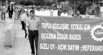 23 Şubat-8 Mart 2007 2 68 D SK/Genel- fl Sendikas 3 No lu Bölge fiubesi T S görüflmeleri: Genel- fl Sendikas 3 No lu Bölge fiubesi Baflkan Veysel Demir ile T S görüflmeleri ile ilgili görüfltük.