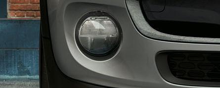 aydınlatması ve sürücü dış aynasından MINI logosu projeksiyonunu içerir.