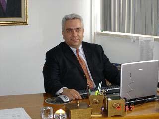 Zafer ARABUL Yönetim Kurulu Üyesi Genel Müdür 1964 yılında Samsun da doğdu.