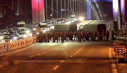 da TSK içerisindeki FETÖ mensubu bir grup asker tarafından