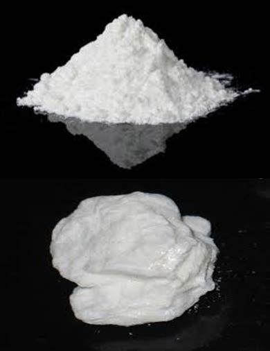 U Kokain Sentetik Uyaran Nazal, intravenöz veya sigara SSS de güçlü uyarıcı etki Serotonin, Norepinefrin ve Dopamin in geri alım inhibitörü Toz halde nazal alım Crack halde inhale alım İdrarda