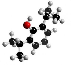 2.PROPOFOL 2.1.Farmakolojik Özellikleri: Propofolun kimyasal yapısı 2-6-diizopropilfenoldür (ICI 35868) (Şekil-1) (30,31).