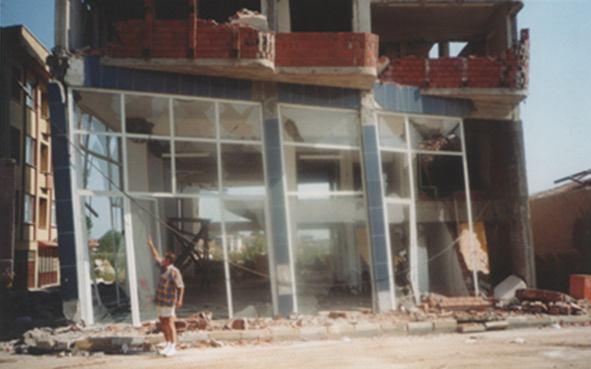 1999,Marmara, M = 7.