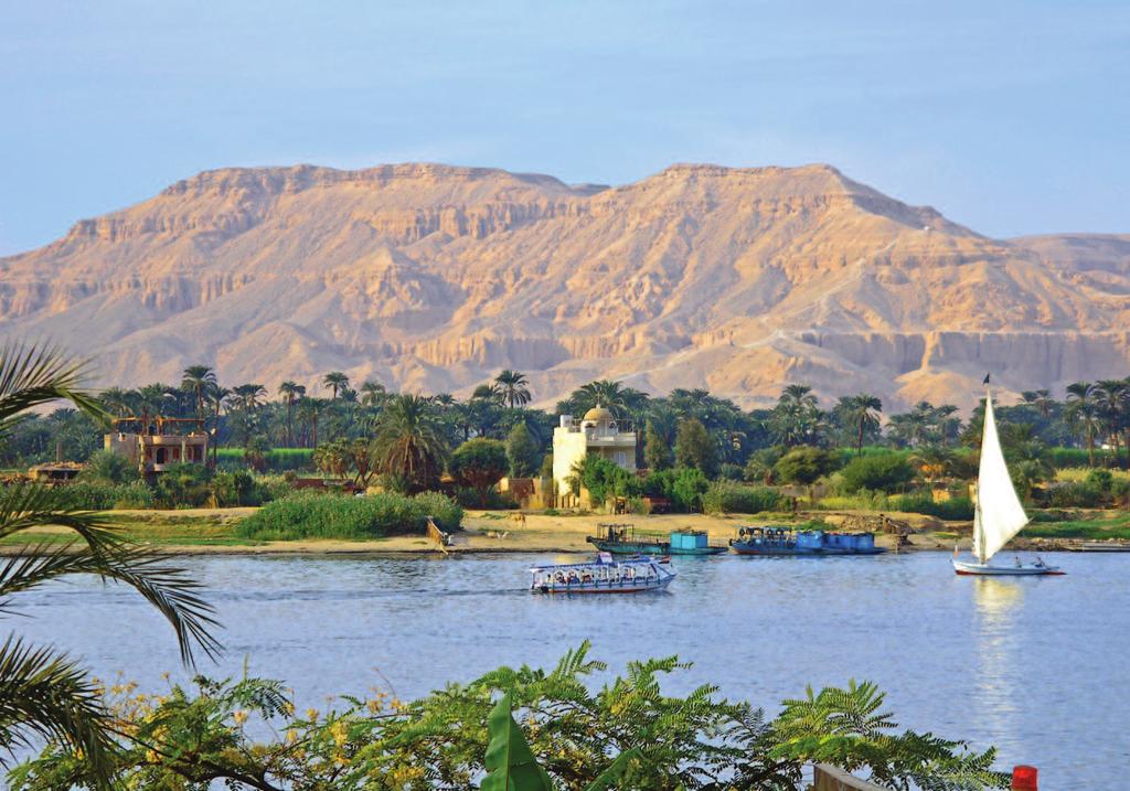 Tanrılar ve tanrıçaların nehri: Nil G E Z İ - D Ü N Y A Nazlı ve durgun akan Nil, vadisi boyunca pek çok tanrı ve tanrıça için yapılan tapınağa ev sahipliği yapıyor.