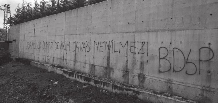 Partisine de buradan gelen derin bir güven ve bağlılık duydu her zaman. Devrim davasına ve sosyalizme derinden inancı, sağlam bir dünya görüşüne dayanıyordu.