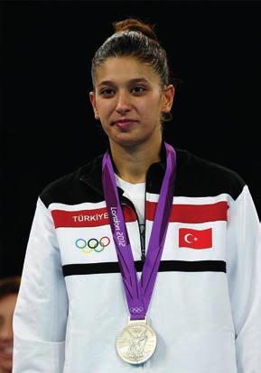 Lesson 0 What sports do you do? Successes Eating habits Training Equipment Train Helmet Equipment Go on a diet Here is Nur Tatar, Turkey s international Taekwondo Bronze Medal Champion.