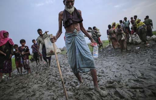 Sürgündeki Arakanlılar Ülkelerinden zorla çıkarılan Arakanlılar saldırılardan kaçarak başta Bangladeş olmak üzere Tayland, Malezya, Avustralya, Suudi Arabistan, ABD ve daha birçok ülkeye sığınma