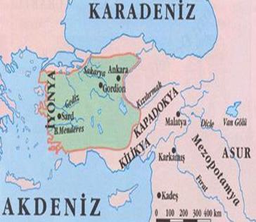 4)Deniz ticaretinde gelişerek Akdeniz ve Karadeniz de koloniler kurmuşlardır. 5)Tanrılarını insan gibi düşünmüşlerdir. En büyük tanrıları ise tanrıların babası sayılan Zeus ve karısı Hera dır.