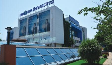 Akademik ve İdari Yapı Bir vakıf üniversitesi olan FMV Işık Üniversitesi nin en üst düzeydeki karar organı Mütevelli Heyeti olup, bu heyet