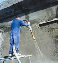 Mapegrout BM Beton tamiri için, elastisite modülü düşük, iki bileşenli, çimento esaslı harç. EN 1504-3 R4 TS EN 1504-3 Maksimum agrega boyutu: 2,5 mm.
