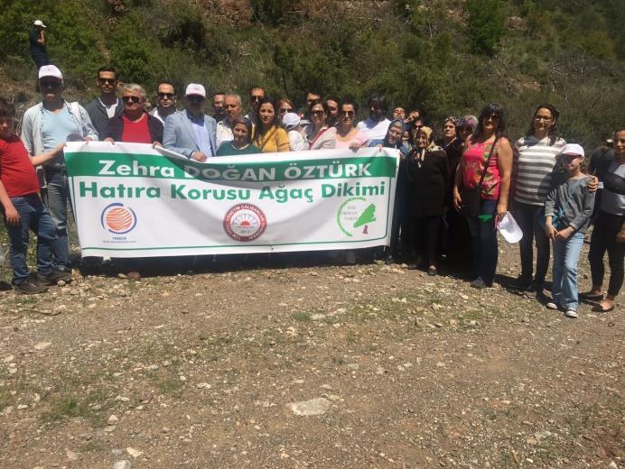 katkıları olan Zehra DOĞAN ÖZTÜRK ün anısını yaşatmak, doğaya nefes olması amacı ile Kemalpaşa Nazarköy de Ege Orman Vakfı aracılığı ile üyelerimiz ve tüm Yerelsen İzmir 1 Nolu Şube üyeleri ile