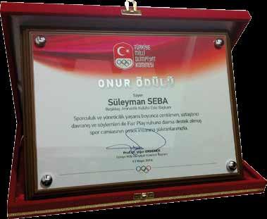 Beşiktaş Kulübü Onursal Başkanı Süleyman Seba 88 yaşında İstanbul da vefat etti. Türk futbolunun unutulmaz ismi, bir süredir tedavi gördüğü Koç Vakfı Amerikan Hastanesi nde yaşamını yitirdi.