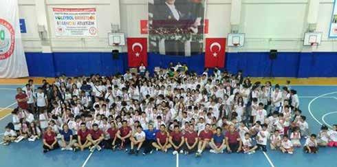 TMOK Ücretsiz Spor Okulları nda 2013-2014 Dönemi Noktalandı TOC Free Sport Schools 2013-2014 Term Concluded Türkiye Milli