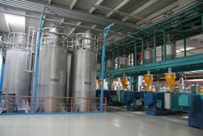 000 m 2 yi bulan modern fabrikalarda gerçekleştiren Fırat Plastik, Avrupa nın en büyük üç plastik üretim tesisinden birine sahiptir. Fırat Plastik A.Ş., 5000 i aşan ürün çeşidine sahiptir.