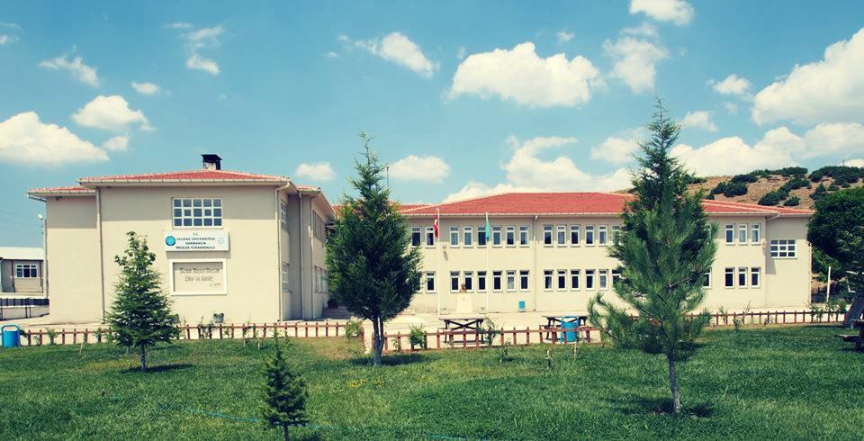 BURSA ULUDAĞ ÜNİVERSİTESİ HARMANCIK MESLEK YÜKSEK OKULU Aşçılık Uludağ Üniversitesi bünyesinde kurulan 14 meslek