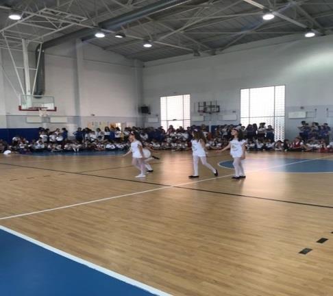 DANS YARIŞMASI Okul Meclisimizin düzenlemiş olduğu dans yarışması, okulumuz spor