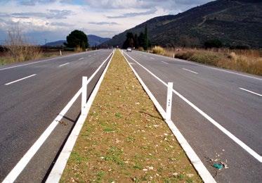 CTP YOL KENAR DİKMELERİ Bölünmüş yol üzeri yol kenar dikmesi uygulaması (TCK, Uşak) Yol kenar dikmesi montajı (Gaziantep BB) Yol Kenar Dikmesi (Gaziantep BB) CTP Yol Kenar Dikmeleri trafikte