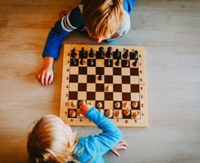 SATRANÇ Bir zekâ ve strateji oyunu olan satranç, hafızayı ve mantıksal düşünmeyi geliştirir.
