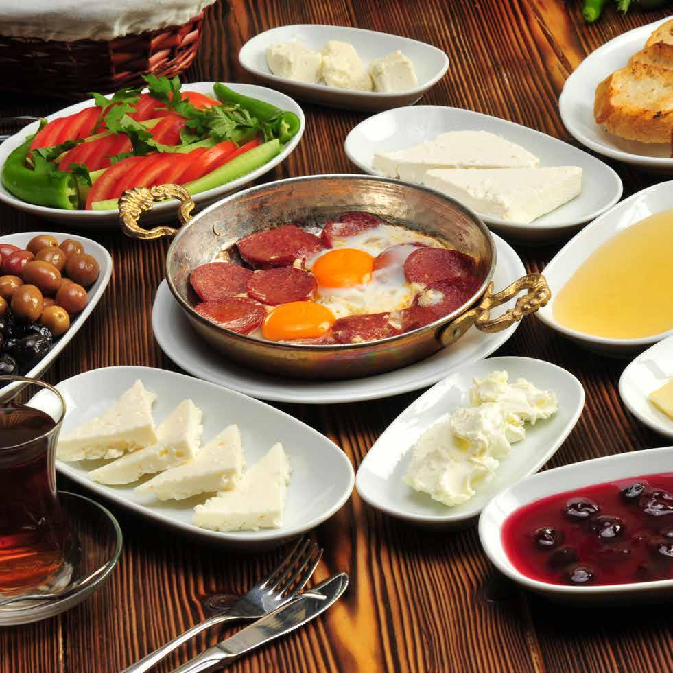 Kahvaltılar SERPME KAHVALTI Kentsa Küçük Kahvaltı Tabağı Siyah zeytin, yeşil zeytin, tereyağ, bal, reçel, domates, salatalık, sivri