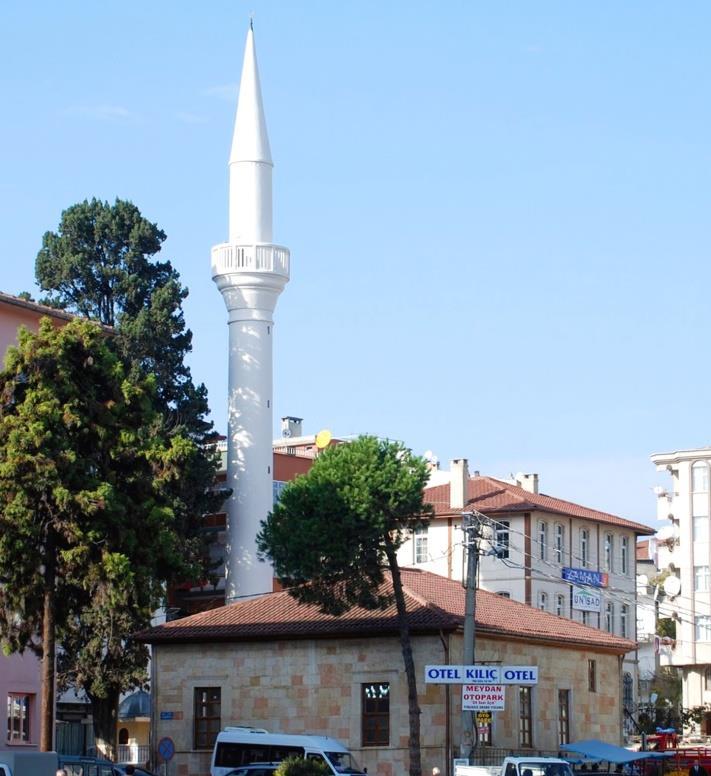 Kadılar Yokuşu; Osmanlı İmparatorluğu döneminde Ünye'den çok sayıda ünlü kadı (hakim) yetişmiş ve çoğunluğu bu kadılardan oluşan sakinlerinden dolayı bir sokağa "Kadılar Yokuşu" denilmiştir.