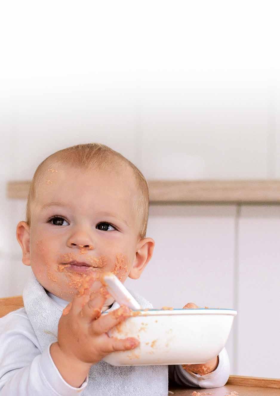 Çocuğunuzun yemek planına lapa ve/ veya katı yemekler dahil ederken dikkatli davranmanız önem taşır. Çocuğun gelişimine göre 5 ve 7. ay arasında ek gıdaya başlanabilir.