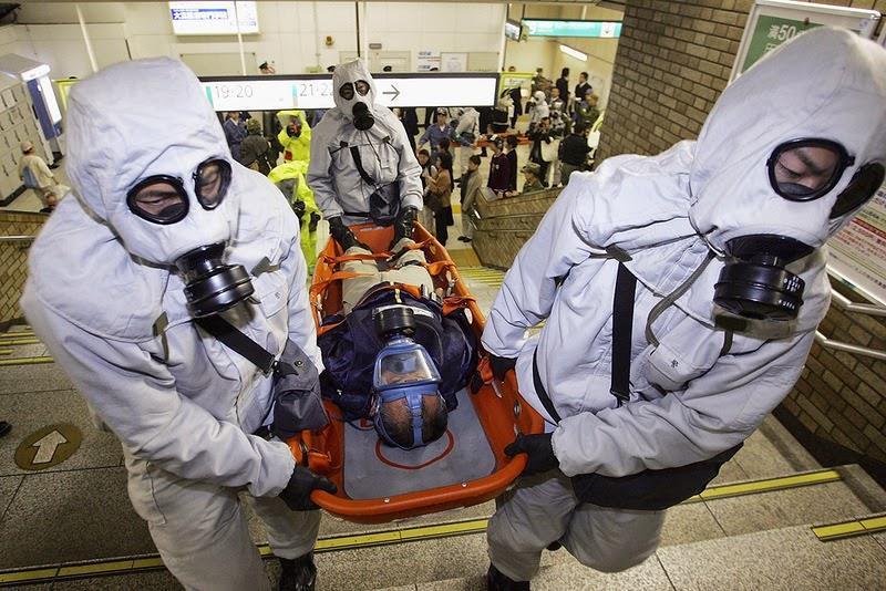 Tokyo Metrosunda Sarin Gazı Saldırısı Yapılan