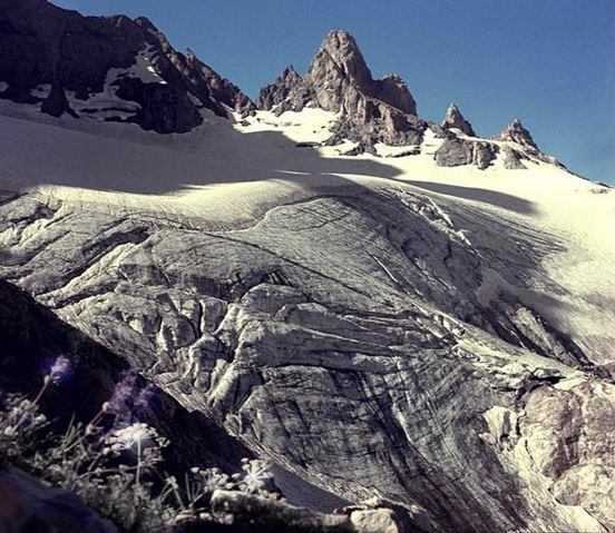 arşivi) Hakkari Cilo Dağı İzbırak Buzulu [Gelyaşin