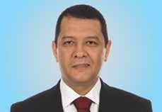 Abushagur, sırasıyla Tropical Bank ta (Uganda) Genel Müdür Vekilliği ve Libyan Foreign Bank ta Bilgi Teknolojileri Müdürü olarak çalıştı.
