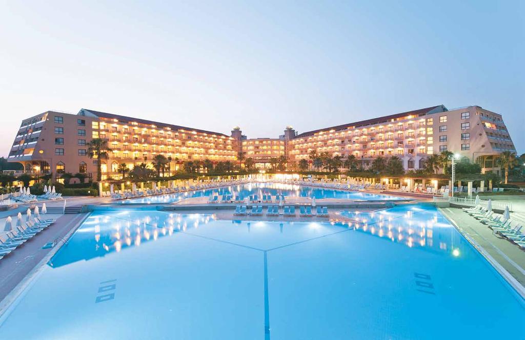 Kaya Belek Türkiye nin en popüler tatil merkezi Antalya nın yükselen değeri Belek te faaliyet gösteren Kaya Belek, özellikle çocuklu ailelerin tercih ettiği huzur dolu bir oteldir.