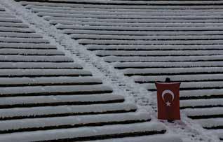 Ayın Fotoğrafı: Volkan ÇOLAK Başarılı Fotoğraf: Çetin KARABUDAK Halit KÜZENK Haydar BAYAT İbrahim