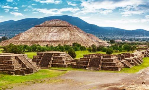 Ek-1 Paket Tur Broşürü ÜÇÜNCÜ GÜN: 1 Kasım 2018 Perşembe Meksiko Teotihuacan Patzcuaro Janitzio (K, Ö, A) Otelimizde alacağımız kahvaltımızın ardından yaklaşık 1,5 saatlik bir yolculuğun sonunda