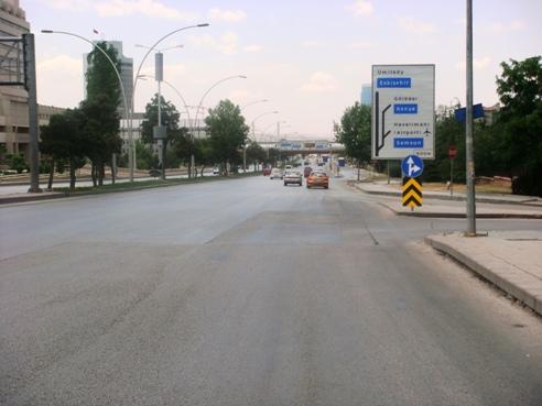 Başlangıç-Bitiş: 2006-2006 Ankara - Eskişehir Yolu Genişletme Projesi