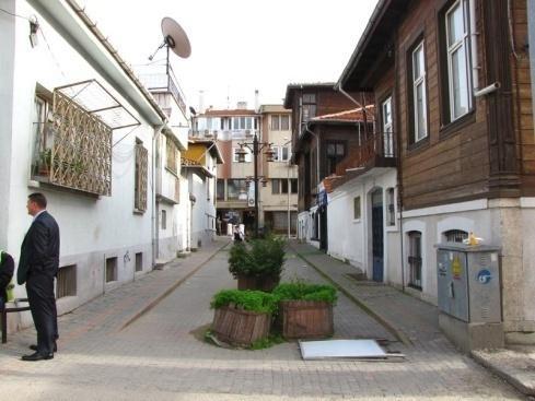 Tipik bir Edirne Kaleiçi Eski evlerinden bir görüntü. ġekil 4.33.