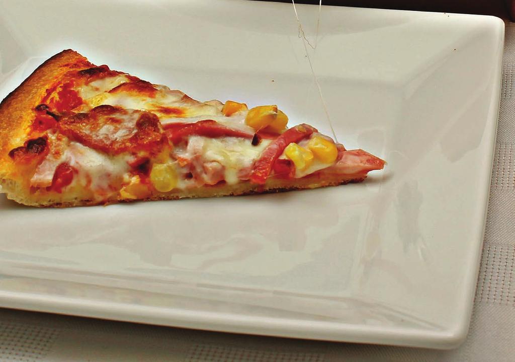 PİZZA Sucuklu Margarita Pizza ( Mozarella, pizza sosu, sucuk, fesleğen sos, parmesan peyniri) Ton Pizza ( Mozarella, pizza sosu, ton balığı, soğan, mısır) Hellim