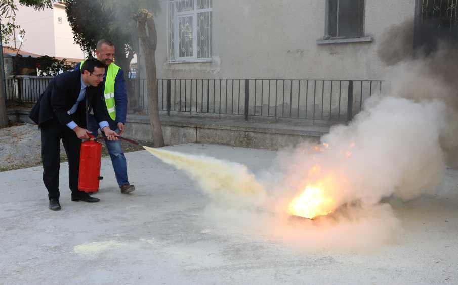 Odamız Başkanı Coşkun Salon, konuşmasında Kanın fabrikası yok. Herkes kan verse bu böyle desteklere ih yaç olmaz. Kan insanlarla birlikte olduğu için desteğin önemi artmaktadır.