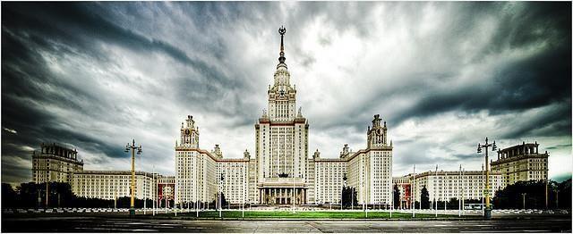 Lomonosow Moskova Devlet Teknik Üniversitesi ( MGU) Lomonow Moskova Devlet Üniversitesi Rusya nın En prestijli üniversitesi olup Dünya sıralamasında en iyi 1000 üniversite içerisinde 95.
