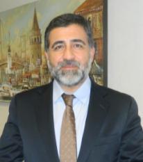 (Kredi Operasyon) ve Fon Yönetimi Müdürlüğü yaptı. 2006-2009 yılları arası Türkiye Finans Katılım Bankası'nda Şube müdürlüğü yaptı.