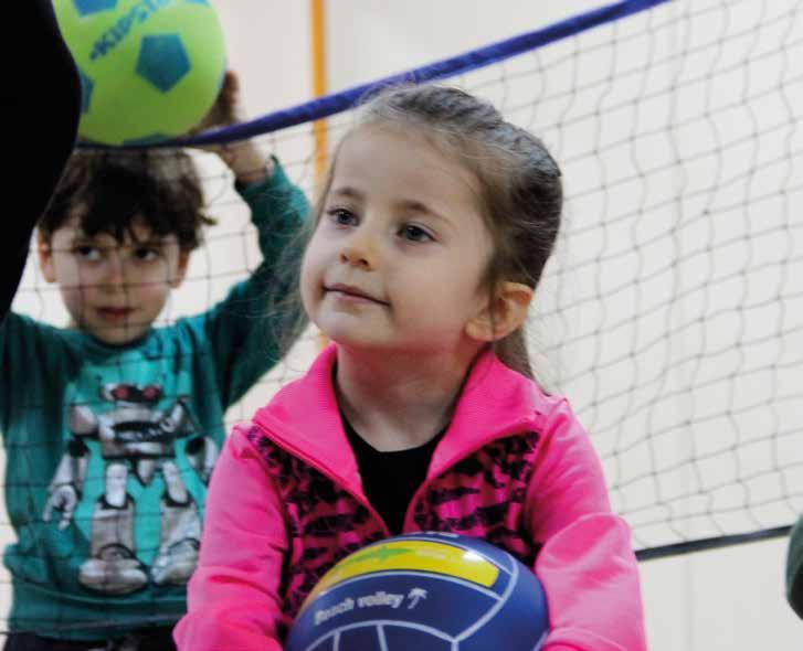 Voleybol Voleybol çocukların denge, koordinasyon ve kas gelişimleri desteklemesi açısından çok önemlidir.