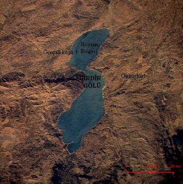 10 3. MATERYAL VE YÖNTEM 3.1. Çalışma Alanının Tanıtılması Eğirdir gölü kökeninde tektoniktir. Koordinatları 38 o 15 ' kuzey paralelleri, 30 o 52 ' doğu meridyenleri olup rakımı 918 m dir.