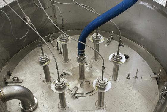 sağlayan makinedir. Nozül atomizer veya rotary atomizer şeklinde imalatı yapılır.