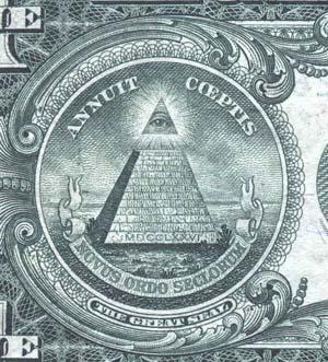 Illuminati Düzeni'nin simgesi ilk kez 1933 senesinde bir Dolarlık banknotların arka yüzünde görüldü. 13 katlı piramidin tabanında 1776 yılı (Roma rakamlarıyla MDCCLXVI) yer almaktadır.