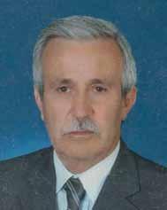 1977 yılında İstanbul Teknik Üniversitesi İnşaat Mühendisliği Bölümünden mezun oldu. 1979-1980 yılları arasında askerlik hizmetini tamamladı.