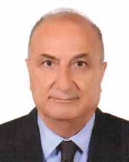 Erzincan İl Müdürlüğünde inşaat mühendisi, 1983-1997 yıllarında Bayındırlık ve İskan Bakanlığı Erzincan İl Müdürlüğünde proje ve yapım şube müdürü, 1997-2001 yıllarında Bayındırlık ve İskan Bakanlığı