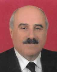 Mehmet Gültepe 1951 yılında Trabzon-Tonya da doğdu. 1977 yılında Karadeniz Teknik Üniversitesi İnşaat Mühendisliği Bölümünden mezun oldu. 1979 yılında Adana da askerlik hizmetini tamamladı.